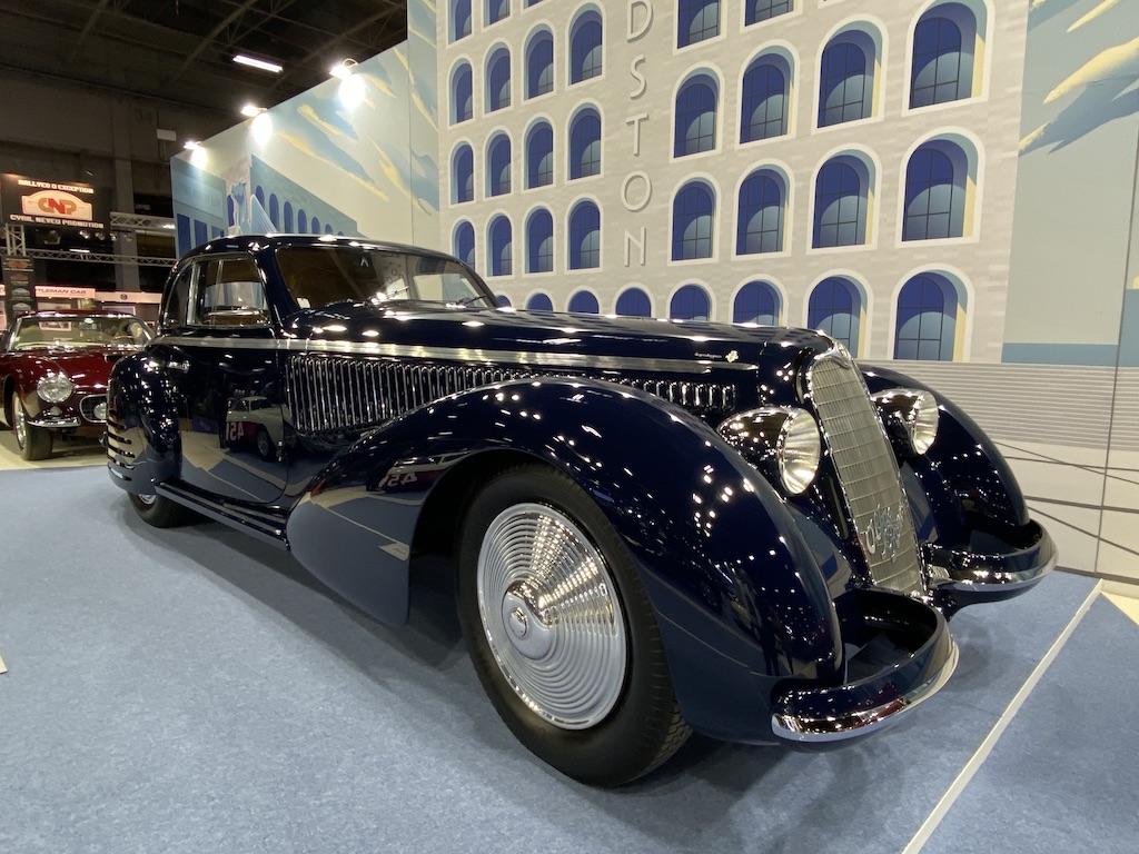Patrimoine. Bugatti brille à Rétromobile
